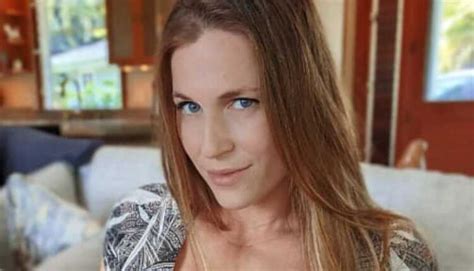 xev bellringer – coworker persuade into sex|Coworker Blackmailed Into Sex .